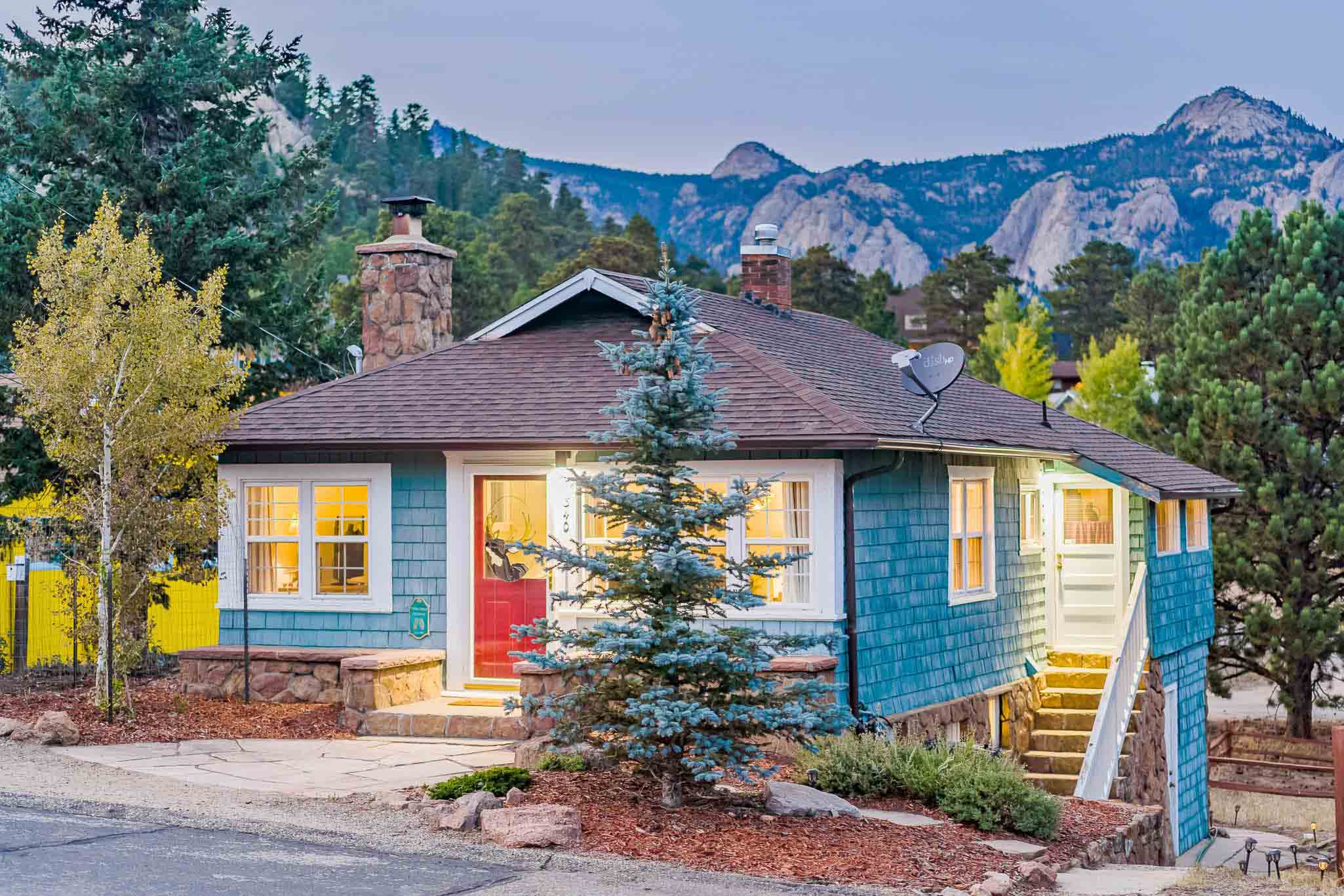 Twin Owls Cottage - Estes Park Vrbo and AirBnB rental